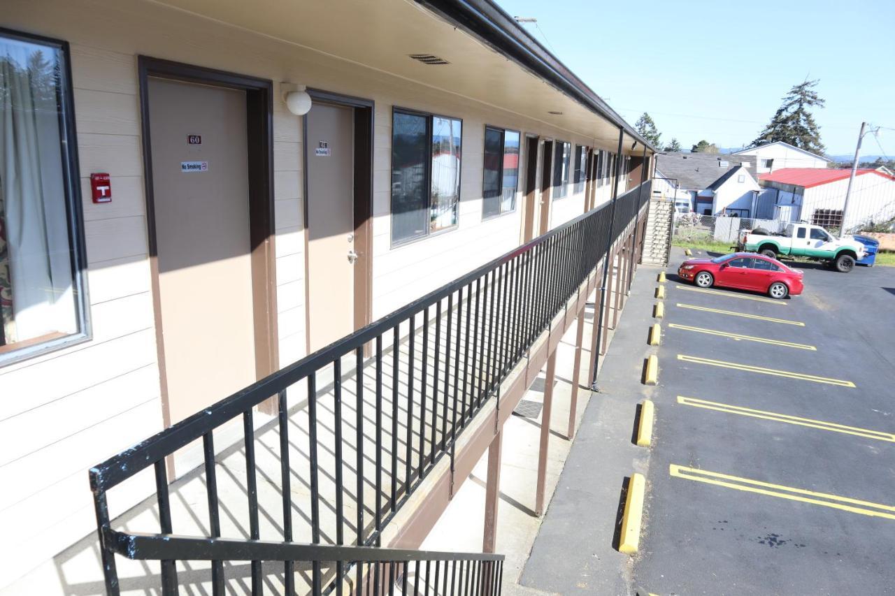 Silver Sands Motel Florence Exterior foto